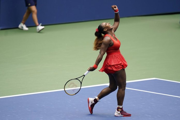 Serena Williams into US Open semifinals, closer to 24th Slam